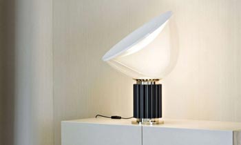 lampada taccia flos